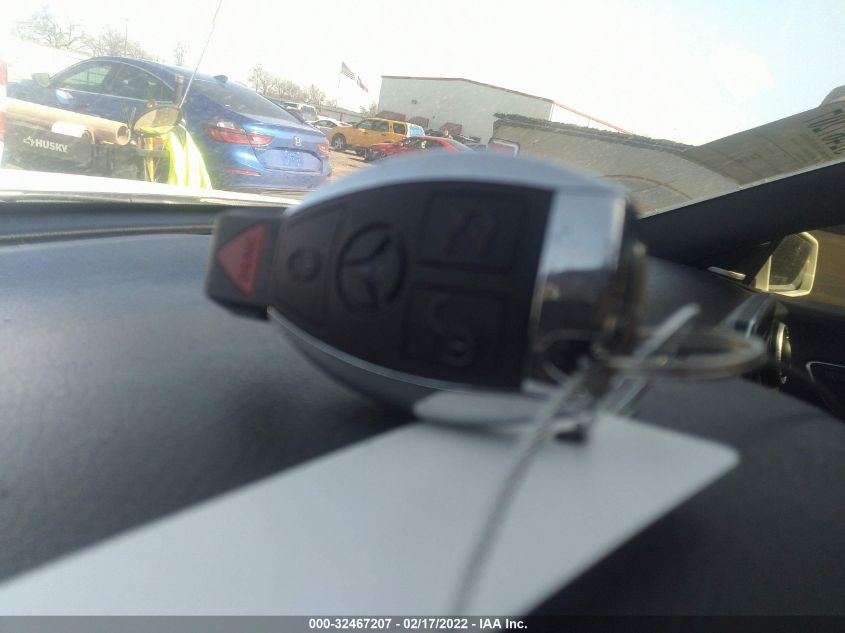 2014 MERCEDES-BENZ CLA-CLASS CLA 250 WDDSJ4EB2EN137495