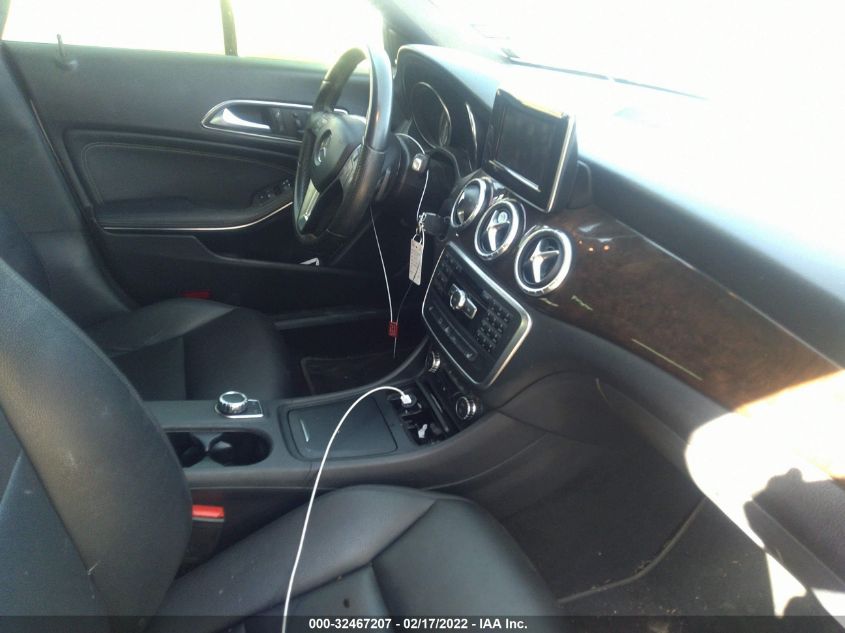 2014 MERCEDES-BENZ CLA-CLASS CLA 250 WDDSJ4EB2EN137495