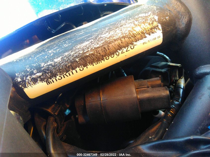 2021 YAMAHA YZFR3 A MH3RH18Y4MK006220