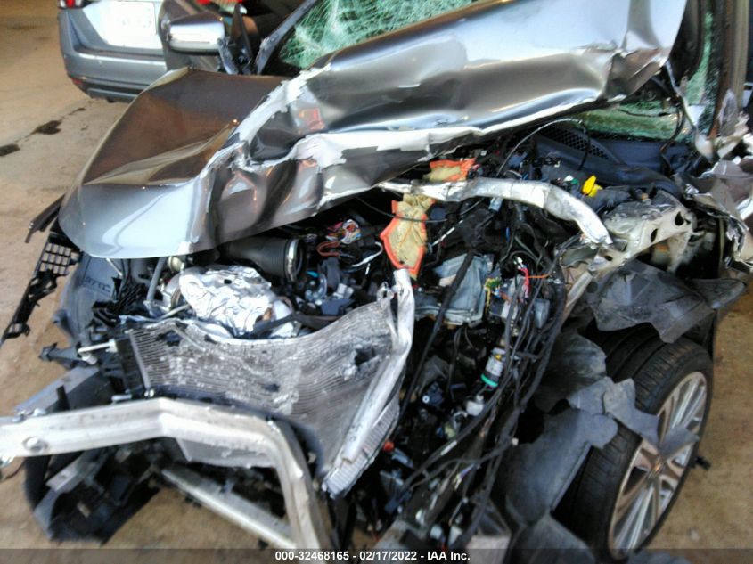 2018 MERCEDES-BENZ CLA CLA 250 WDDSJ4EB3JN668621