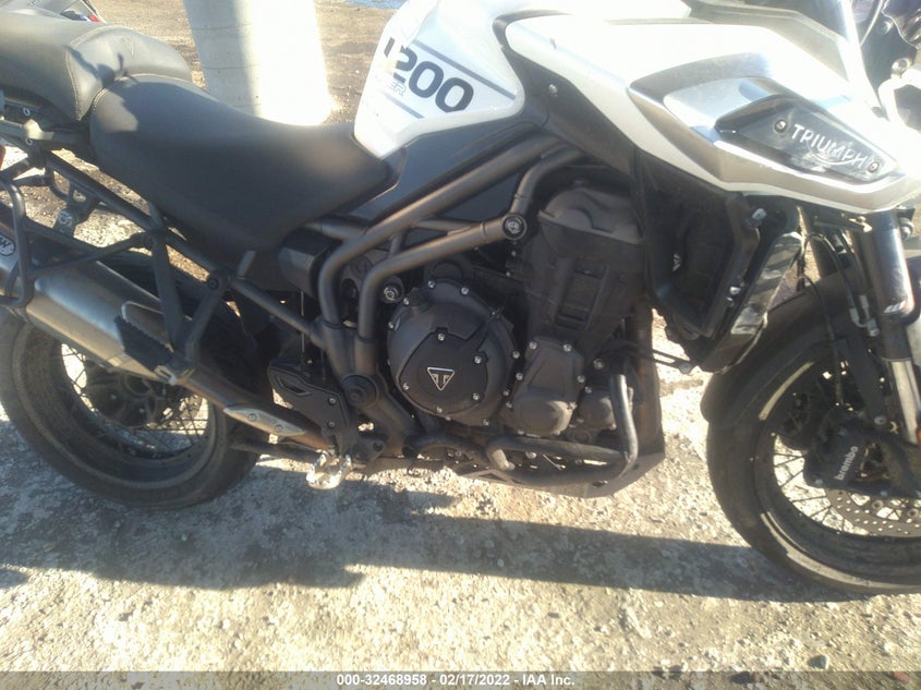 2018 TRIUMPH MOTORCYCLE EXPLORER VIN: SMTF45XB5JJ873680