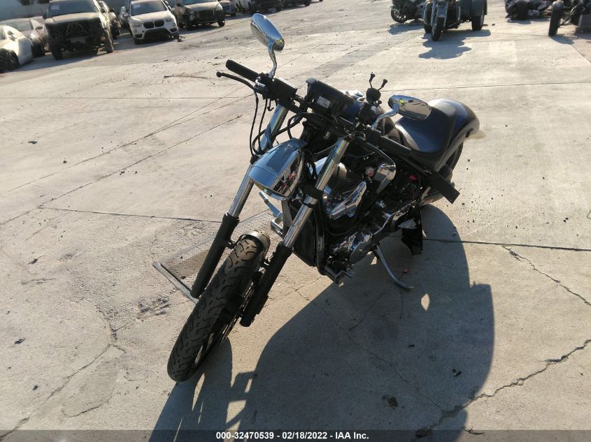 2020 HONDA VT1300 CX JH2SC6142LK500102