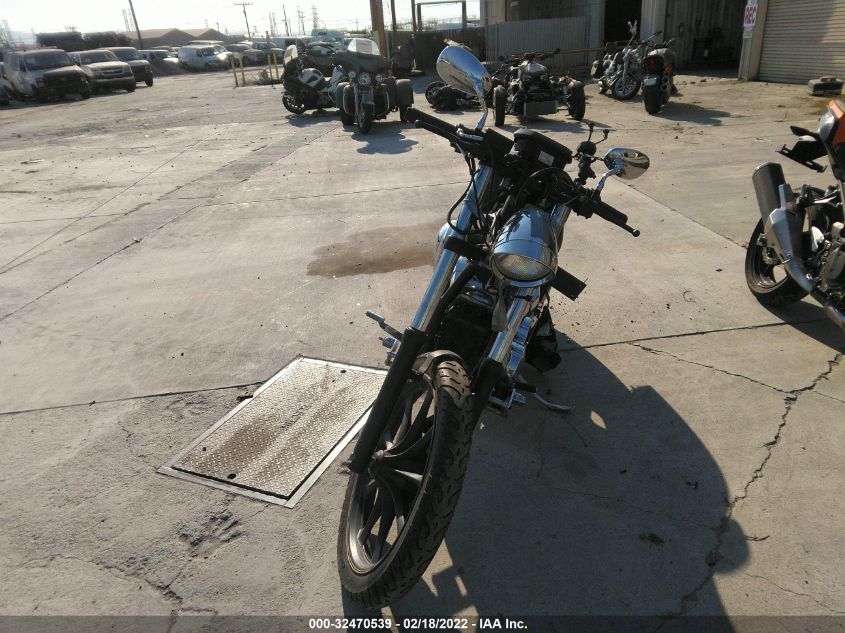 2020 HONDA VT1300 CX JH2SC6142LK500102