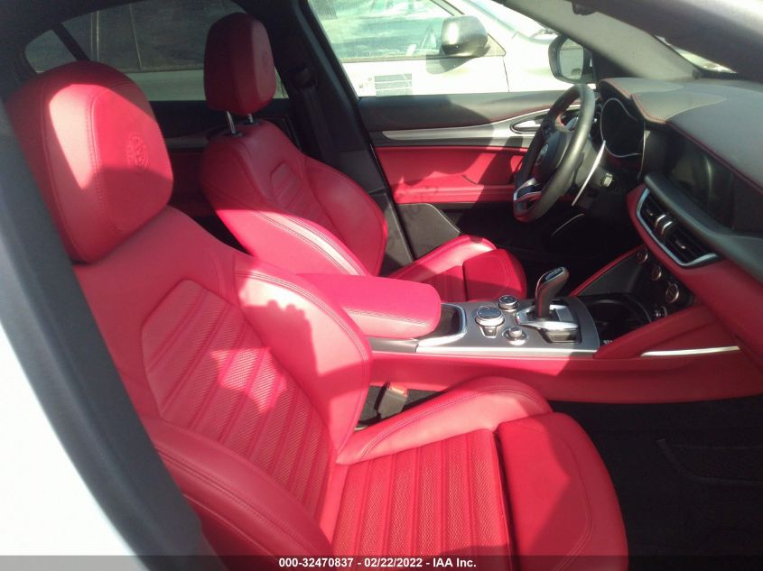 2021 ALFA ROMEO STELVIO TI SPORT ZASPAKBN0M7D00982