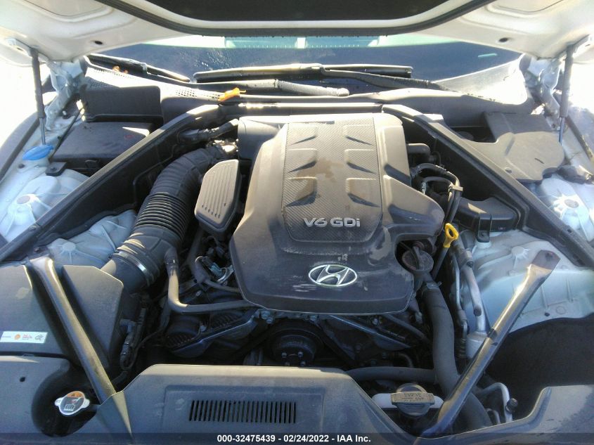2016 HYUNDAI GENESIS 3.8L KMHGN4JE4GU119671