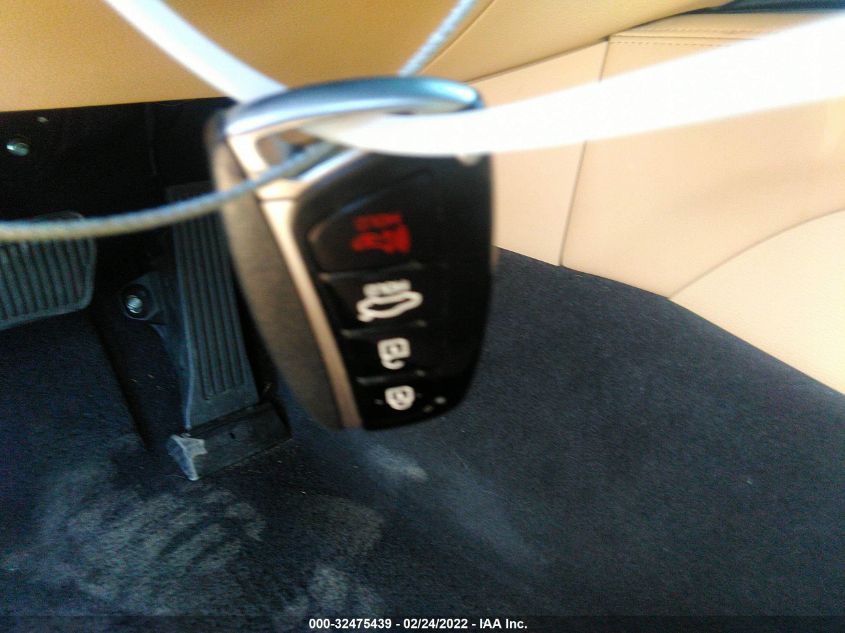 2016 HYUNDAI GENESIS 3.8L KMHGN4JE4GU119671