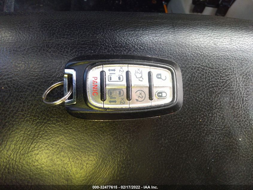 2017 CHRYSLER PACIFICA TOURING-L 2C4RC1BG4HR543223