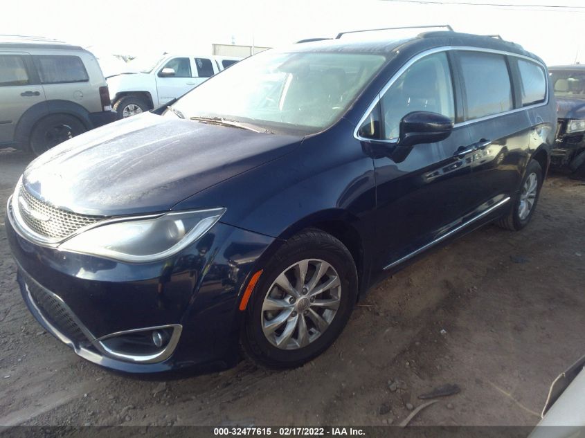 2017 CHRYSLER PACIFICA TOURING-L 2C4RC1BG4HR543223