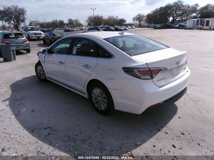 2016 HYUNDAI SONATA HYBRID SE KMHE24L16GA013489
