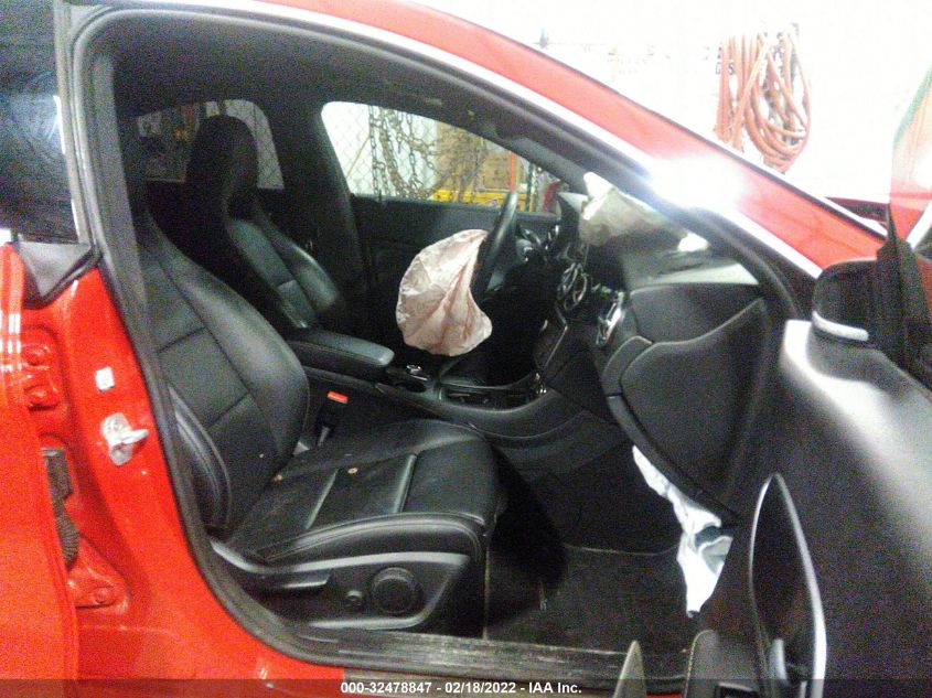 2016 MERCEDES-BENZ CLA CLA 250 WDDSJ4GB9GN359855