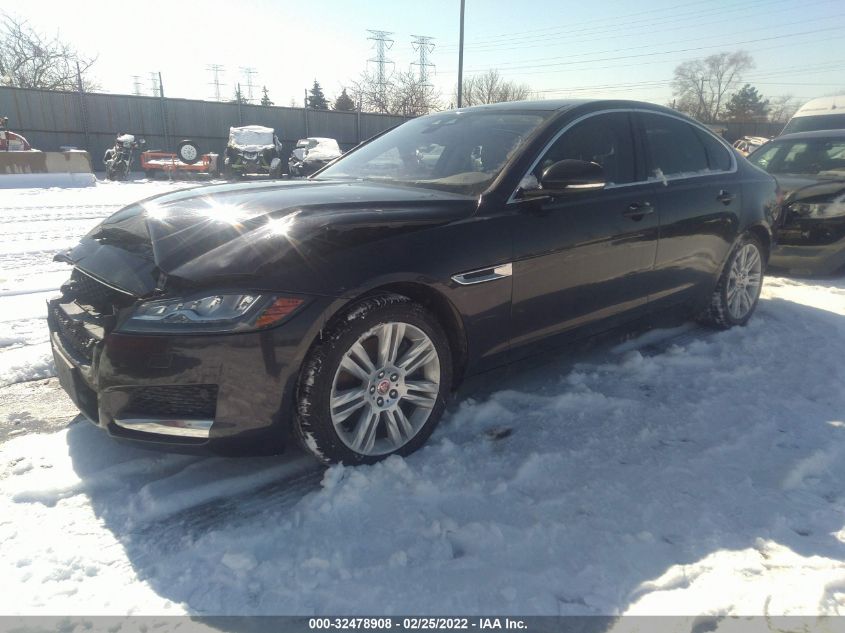 2016 JAGUAR XF 35T PREMIUM SAJBJ4BV4GCY17634
