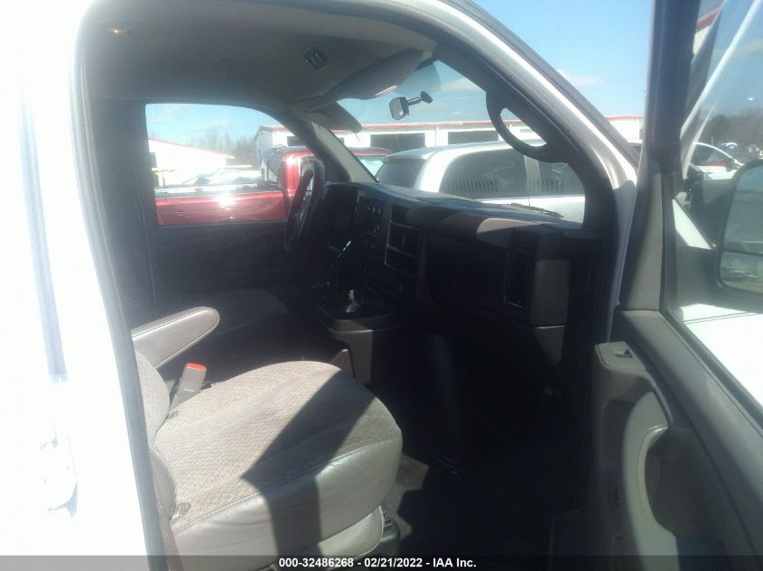 2014 CHEVROLET EXPRESS PASSENGER LS 1GAZGZFG4E1207092
