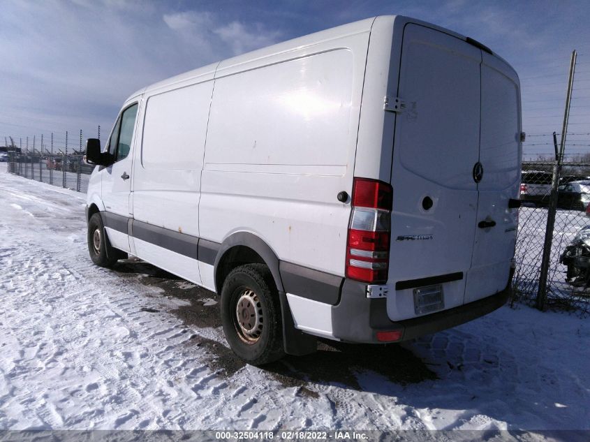 2014 MERCEDES-BENZ SPRINTER CARGO VANS WD3PE7CC7E5834088