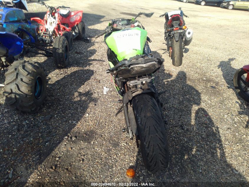2013 KAWASAKI ZX636 E JKBZXJE18DA000215