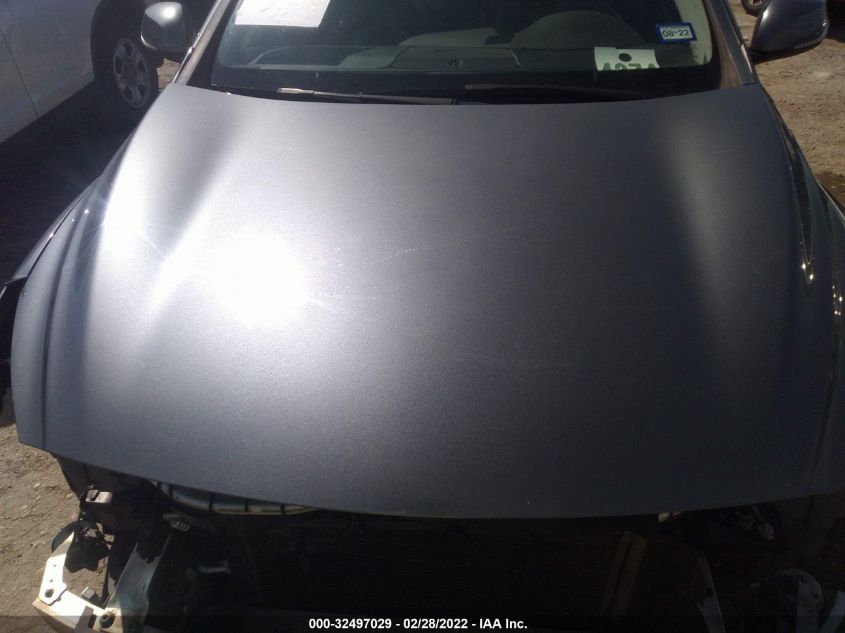 2018 INFINITI QX30 LUXURY SJKCH5CP5JA056228