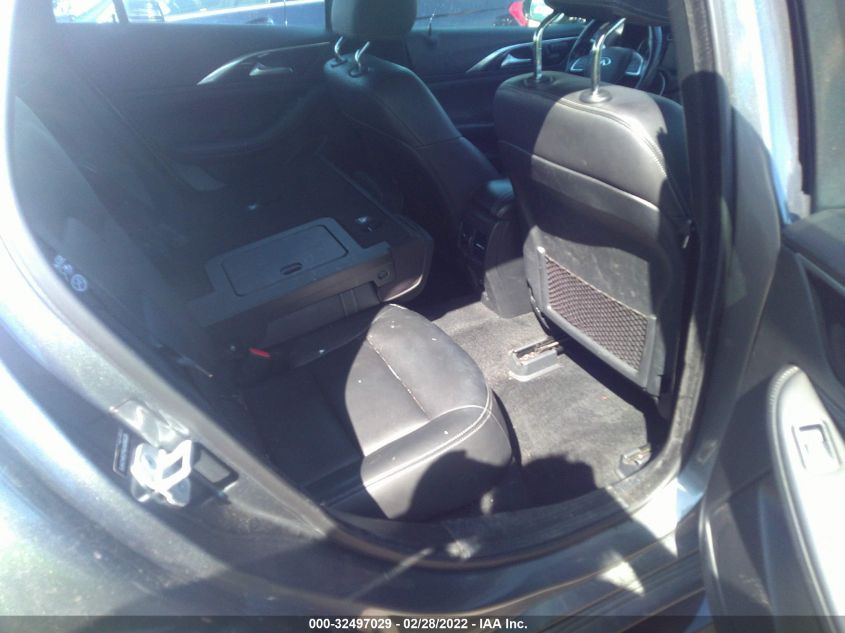 2018 INFINITI QX30 LUXURY SJKCH5CP5JA056228