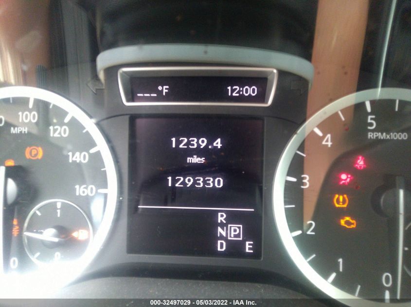 2018 INFINITI QX30 LUXURY SJKCH5CP5JA056228