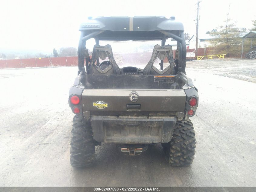 2019 CAN-AM COMMANDER 800R XT 3JBKKAN29KJ000697