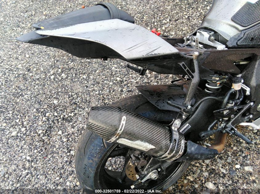 2016 YAMAHA YZFR1S JYARN42EXGA000080