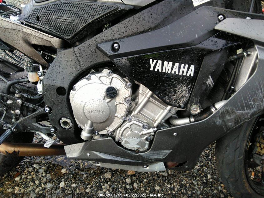 2016 YAMAHA YZFR1S JYARN42EXGA000080