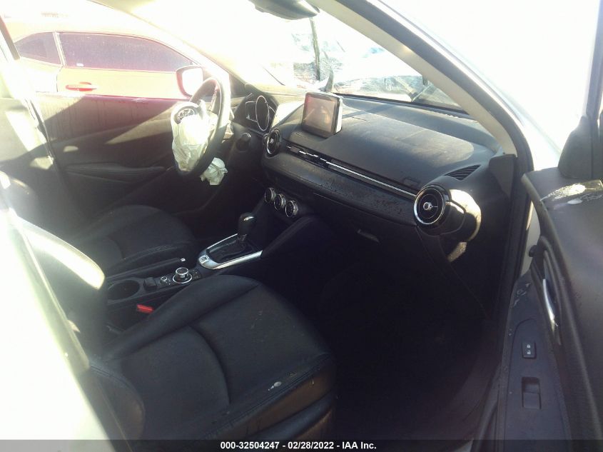 2019 TOYOTA YARIS SEDAN L/LE/XLE 3MYDLBYV2KY508808