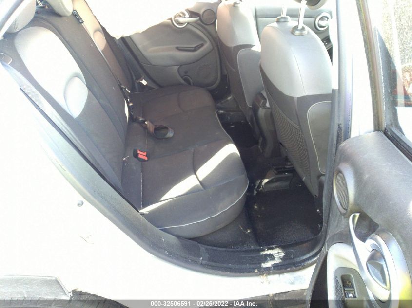 2016 FIAT 500X EASY ZFBCFXBT1GP458372