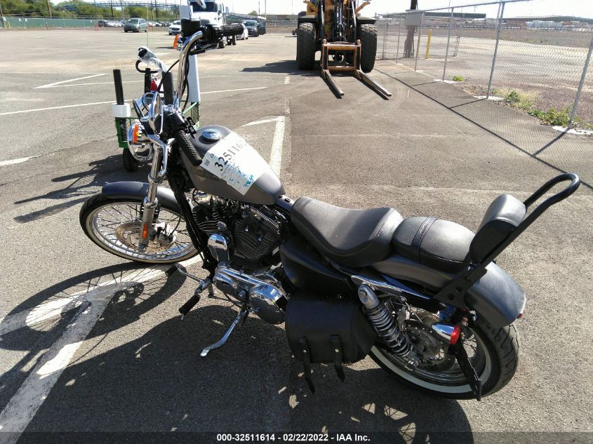 2016 HARLEY-DAVIDSON XL1200 V - 1HD1LF312GC417291