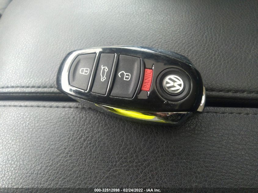 2013 VOLKSWAGEN TOUAREG LUX WVGEF9BP1DD013790