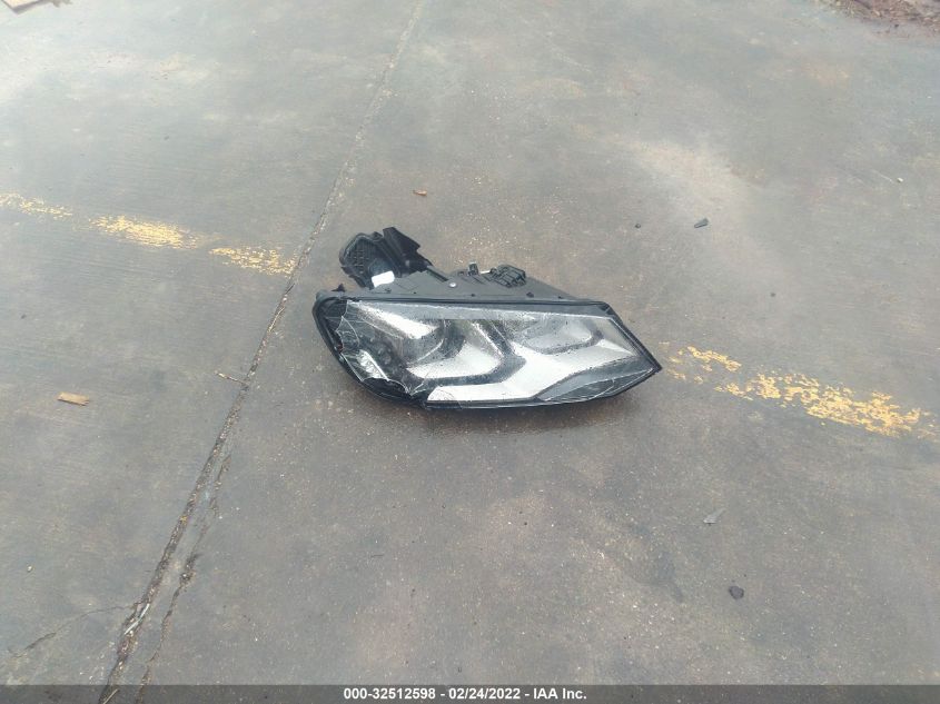 2013 VOLKSWAGEN TOUAREG LUX WVGEF9BP1DD013790