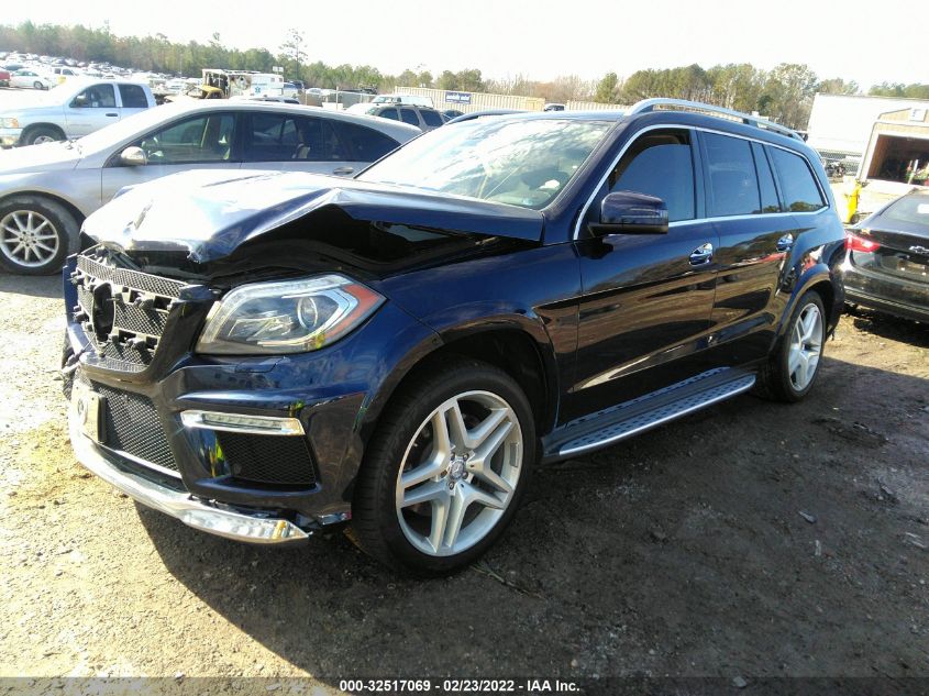 2015 MERCEDES-BENZ GL-CLASS GL 550 4JGDF7DE2FA451802