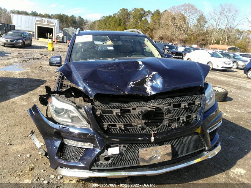 2015 MERCEDES-BENZ GL-CLASS GL 550 4JGDF7DE2FA451802