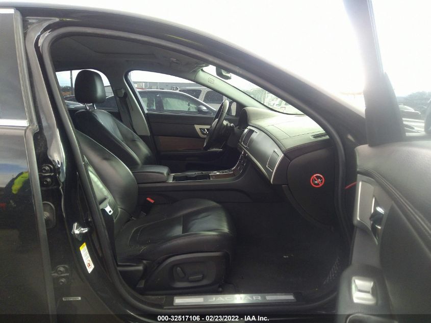 2014 JAGUAR XF I4 T SAJWA0ES9EPU24102