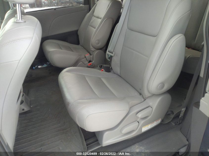 2019 TOYOTA SIENNA XLE AUTO ACCESS 5TDYZ3DC6KS005590