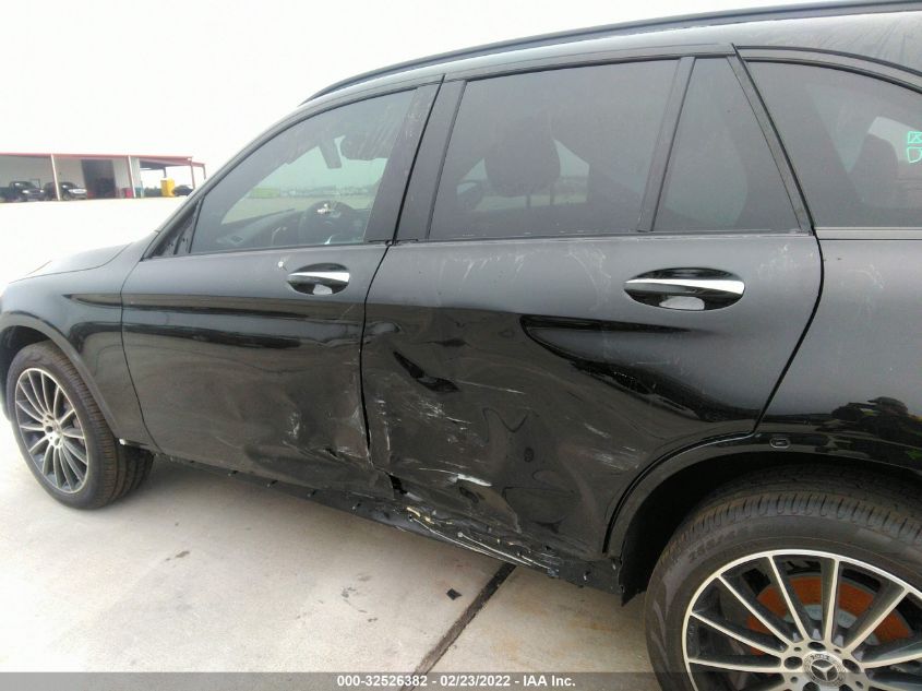 2022 MERCEDES-BENZ GLC GLC 300 W1N0G8DBXNV338157