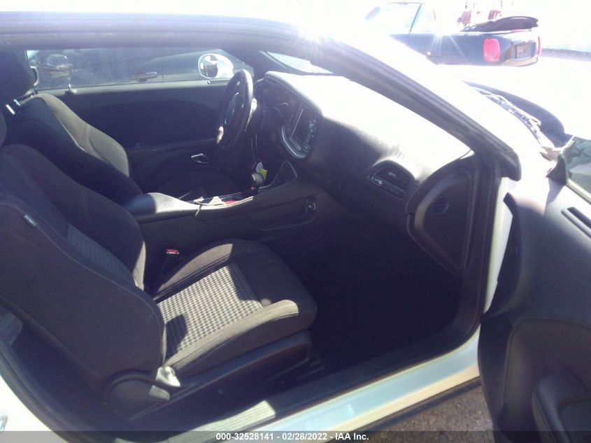 2020 DODGE CHALLENGER SXT 2C3CDZAG2LH218625