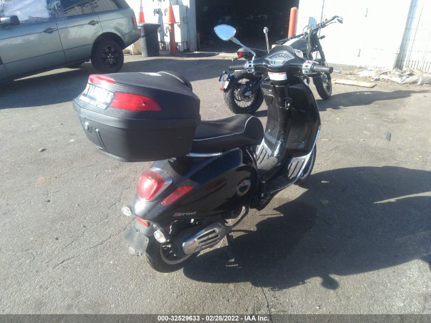 2020 VESPA SPRINT ZAPCAV6B0L5200009