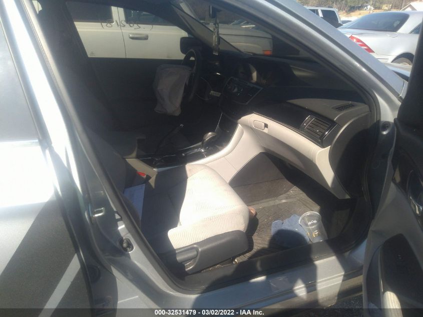 2017 HONDA ACCORD SEDAN LX 1HGCR2F32HA192397