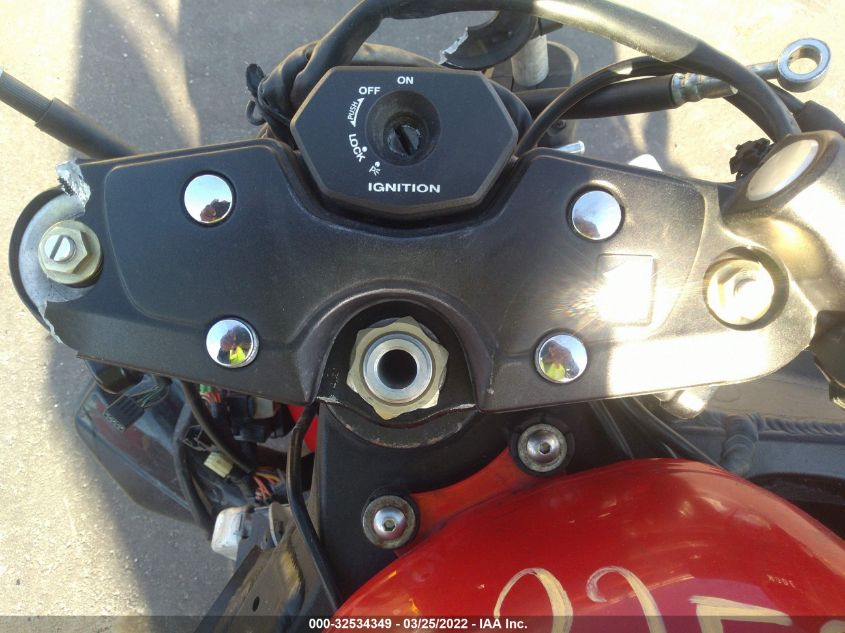 2014 SUZUKI GSX1300 RA JS1GX72B3E2100505