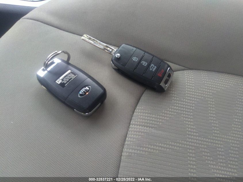 2014 KIA RIO LX KNADM4A34E6396487