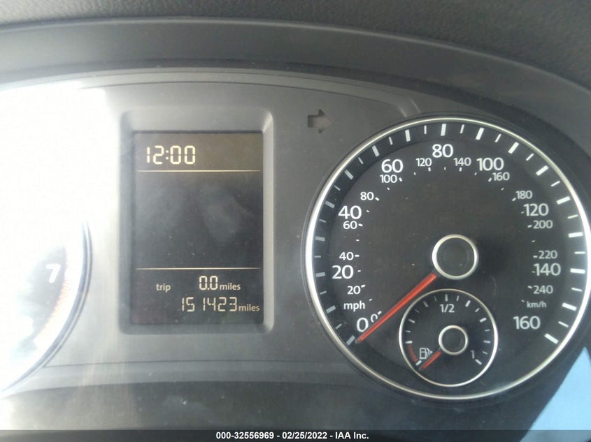 2015 VOLKSWAGEN PASSAT VIN: 1VWAS7A31FC110382