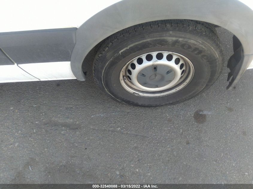 2014 MERCEDES-BENZ SPRINTER PASSENGER VANS WDZPE7DC6E5937720