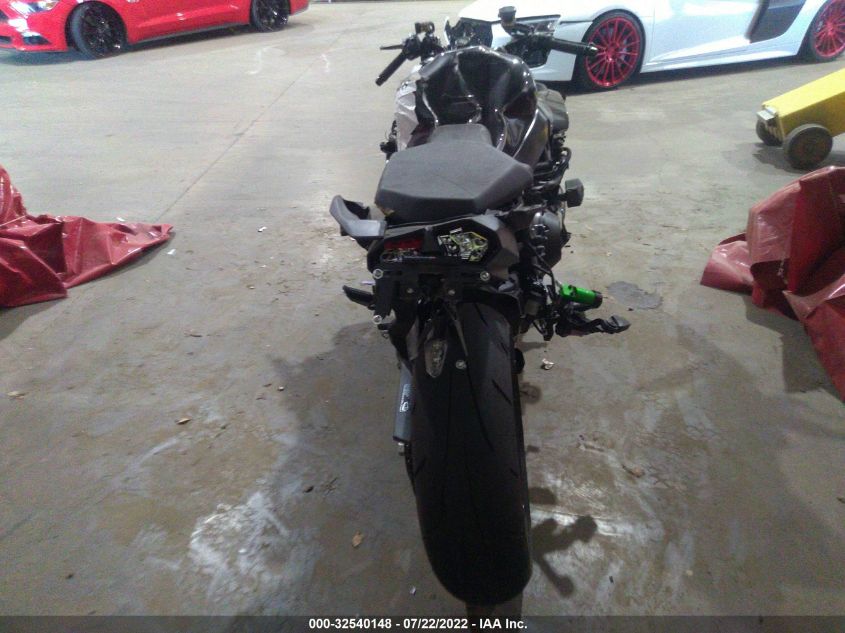 2018 KAWASAKI ZX1002 A JKBZXVA17JA000098