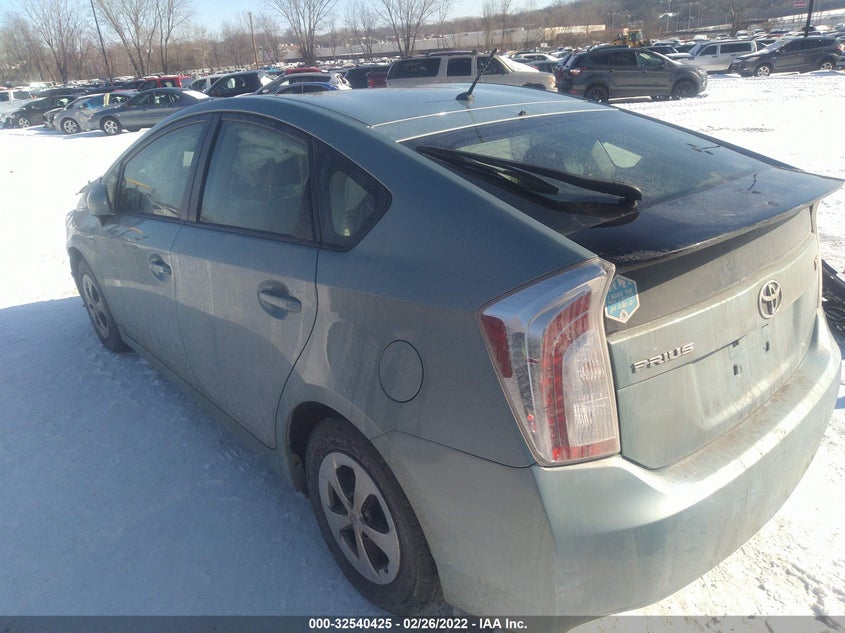 2015 TOYOTA PRIUS VIN: JTDKN3DUXF1880409