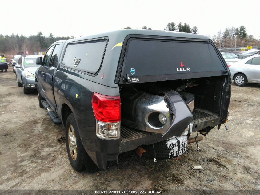 2013 TOYOTA TUNDRA 4WD TRUCK 5TFUM5F15DX040512