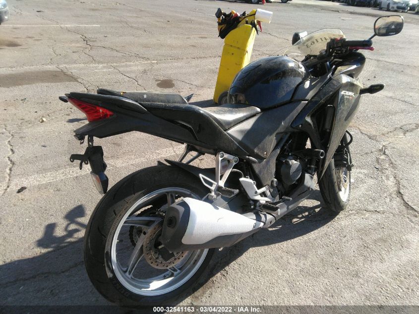 2012 HONDA CBR250 R MLHMC4101C5207340