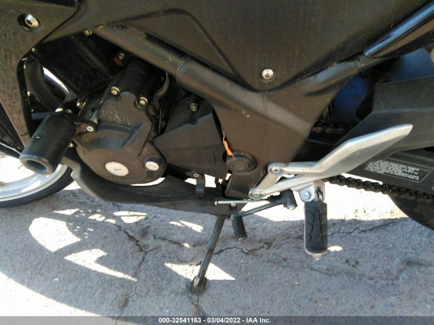 2012 HONDA CBR250 R MLHMC4101C5207340