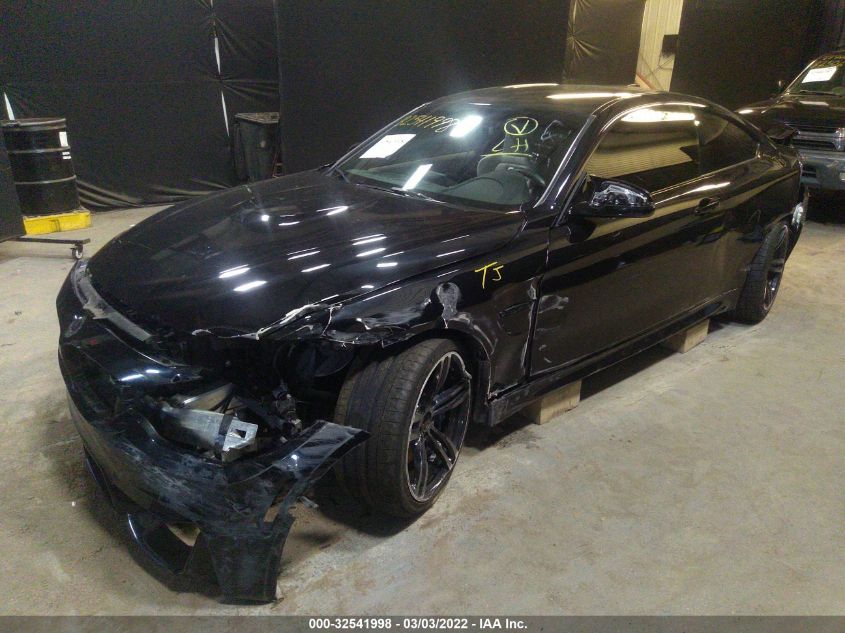 2015 BMW M4 WBS3R9C52FK329187