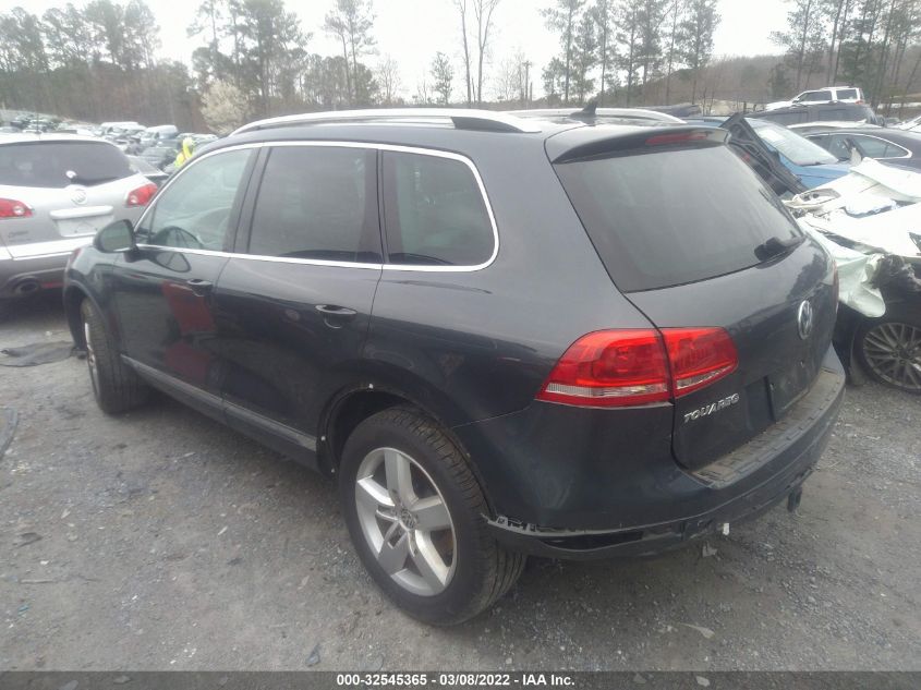 2013 VOLKSWAGEN TOUAREG LUX WVGEF9BP7DD005838