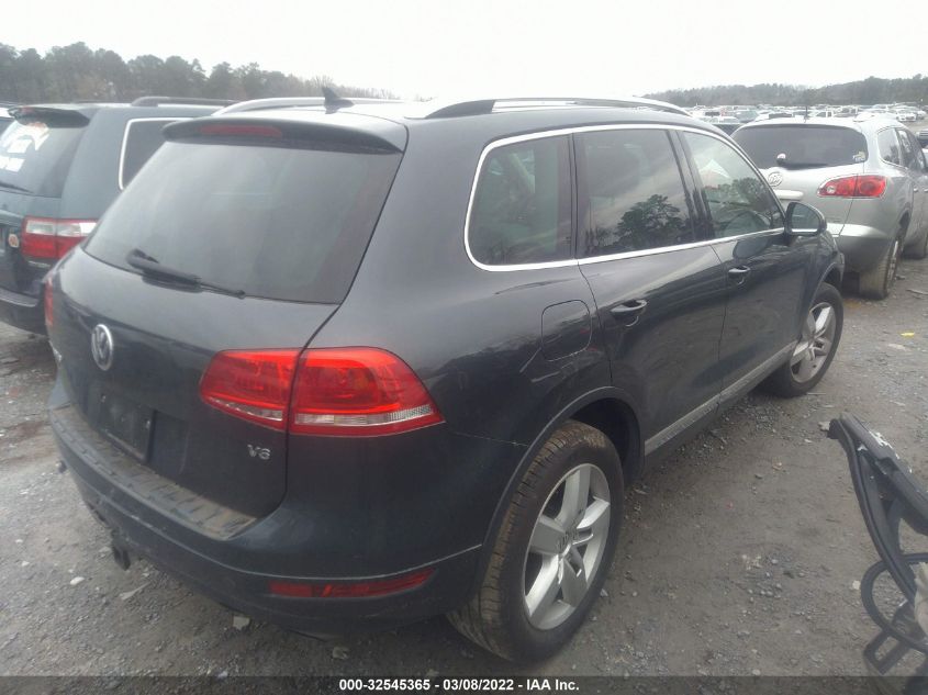 2013 VOLKSWAGEN TOUAREG LUX WVGEF9BP7DD005838