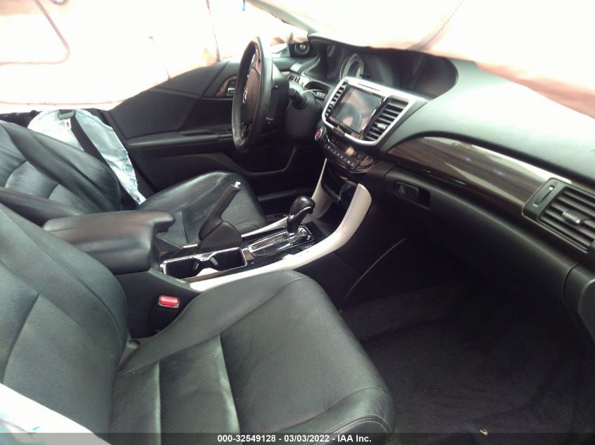 2017 HONDA ACCORD SEDAN EX-L 1HGCR2F83HA307794